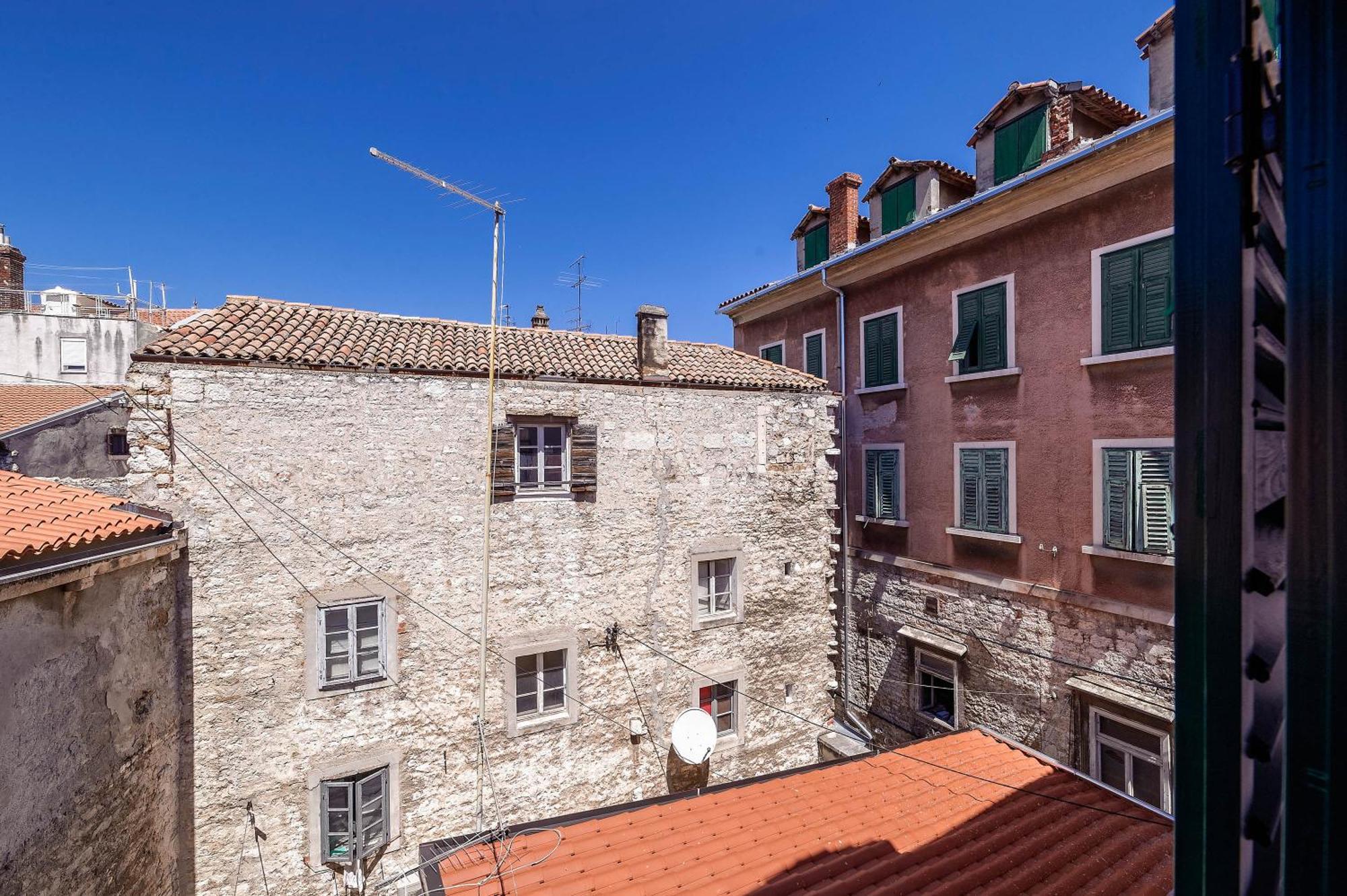 Apartments Palace Rialto Σίμπενικ Δωμάτιο φωτογραφία