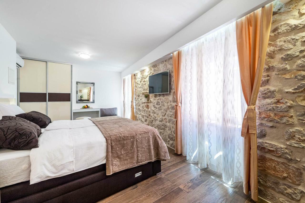 Apartments Palace Rialto Σίμπενικ Εξωτερικό φωτογραφία
