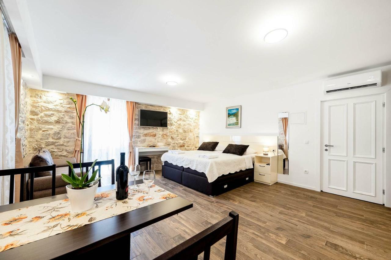 Apartments Palace Rialto Σίμπενικ Εξωτερικό φωτογραφία