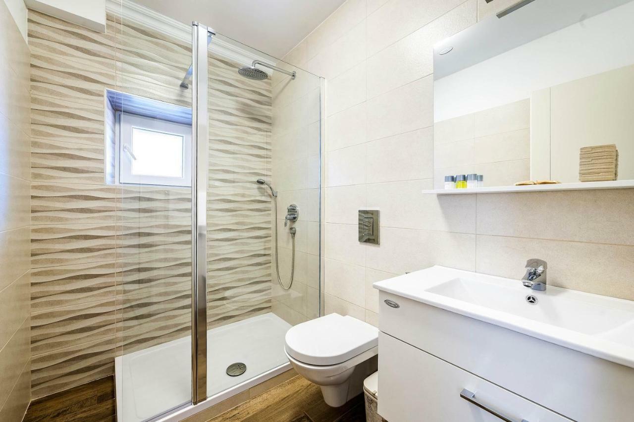 Apartments Palace Rialto Σίμπενικ Δωμάτιο φωτογραφία