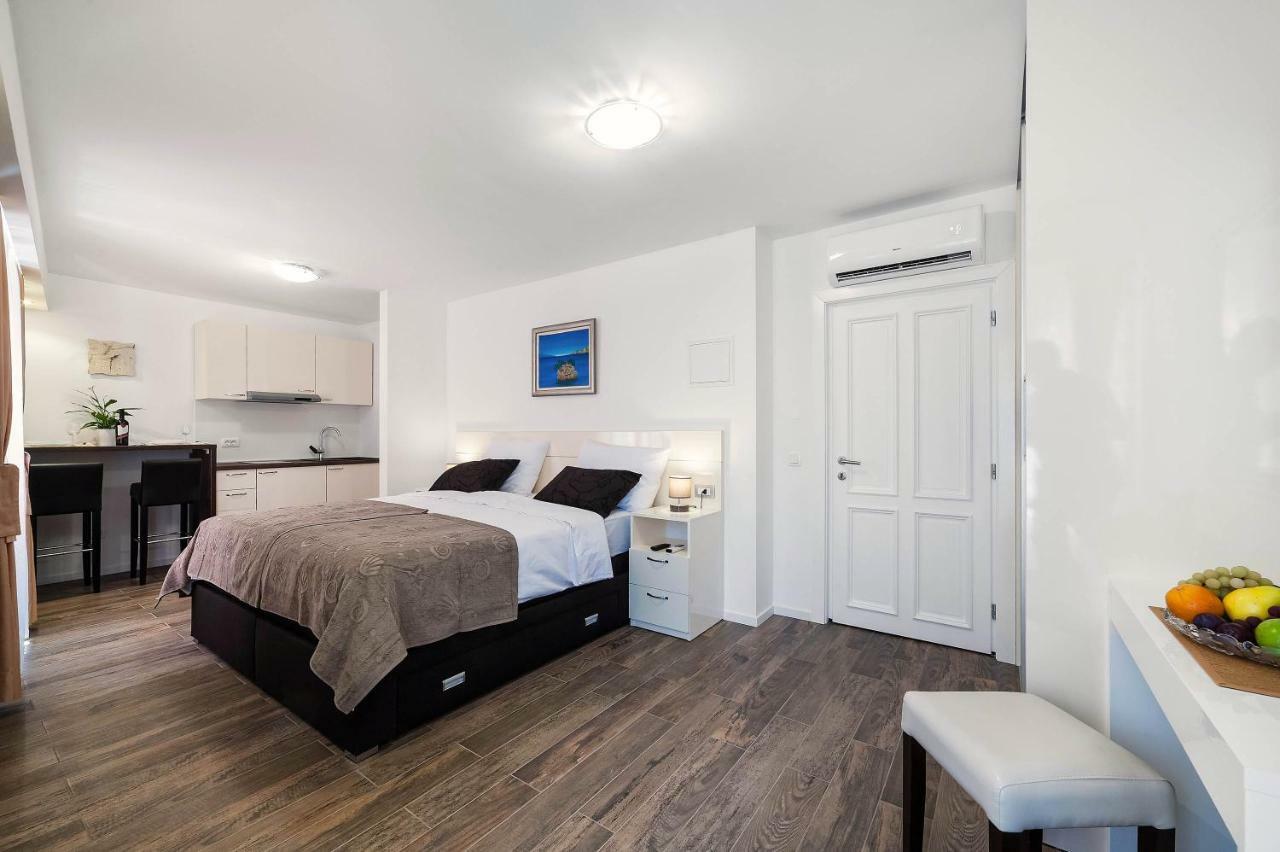 Apartments Palace Rialto Σίμπενικ Εξωτερικό φωτογραφία