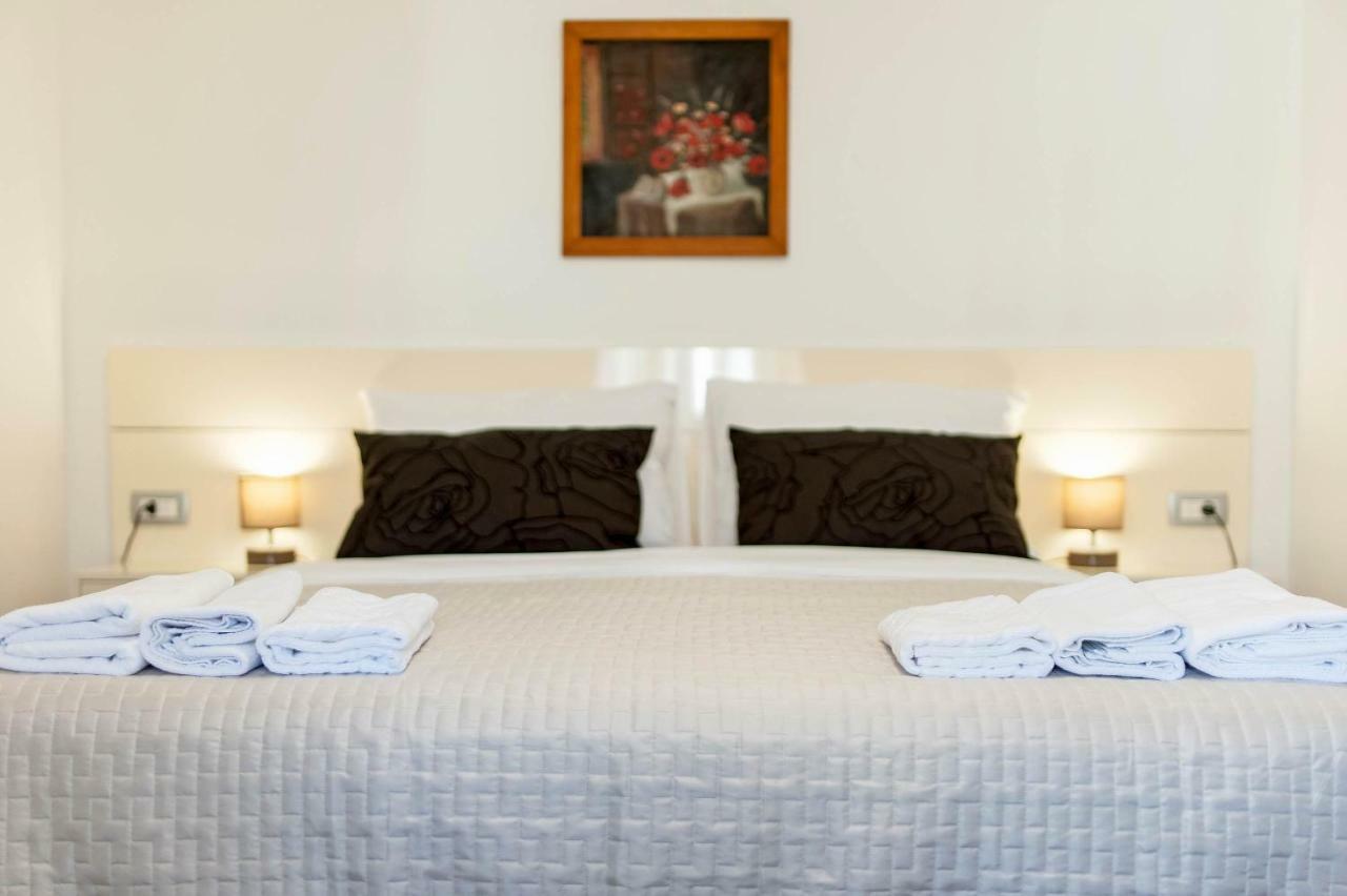 Apartments Palace Rialto Σίμπενικ Εξωτερικό φωτογραφία